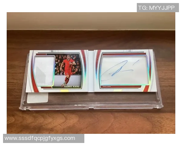 如何制作一张个性化的足球模板球星卡并设计独特风格